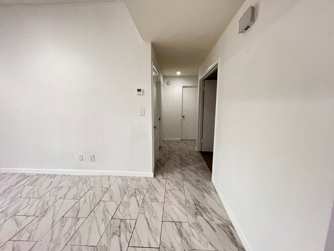 Building Photo - Perfect Home waiting for you!
