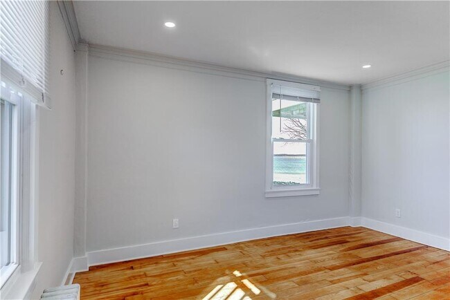 Building Photo - 38 Morningside Ln