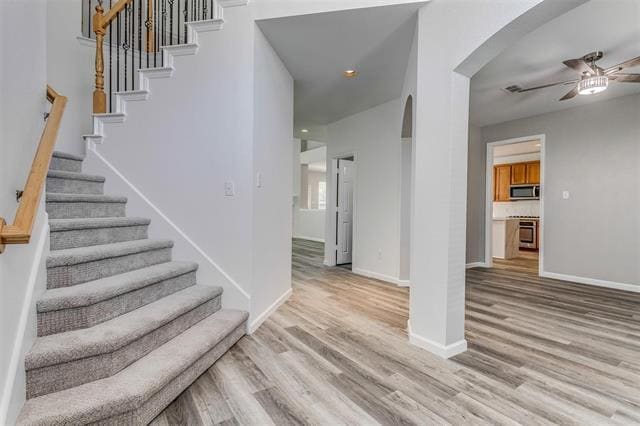 Building Photo - 817 Rushmore Dr