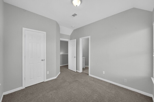 Building Photo - 167 Binnacle Ct
