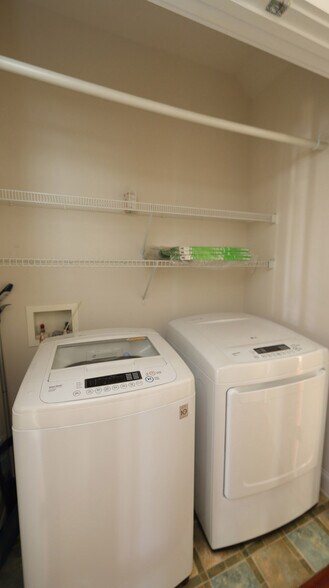 Laundry - 10817 Connally Ln