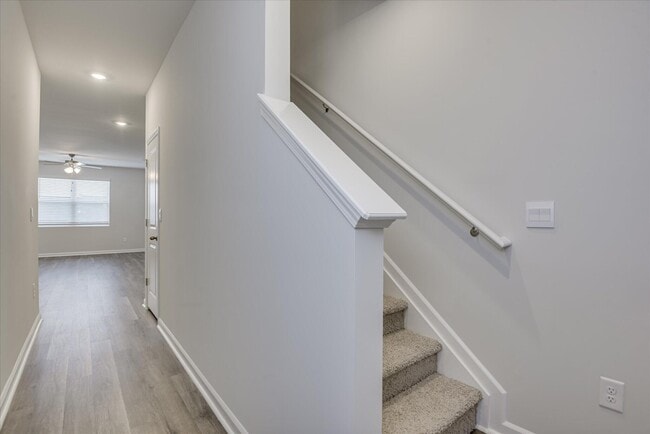 Building Photo - 1040 Quaint Parish Cir