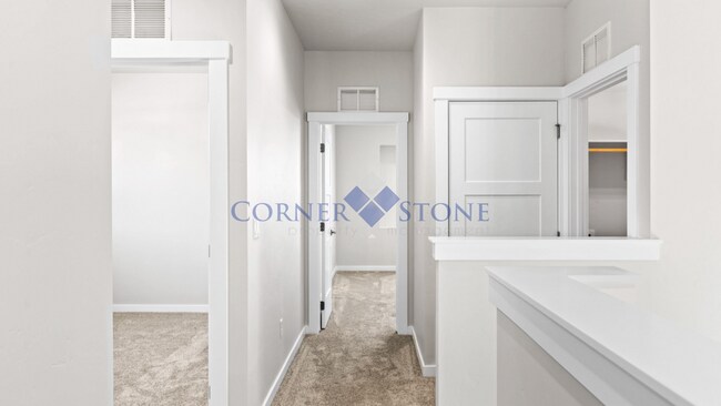 Building Photo - Modern New Construction Home in Boise!