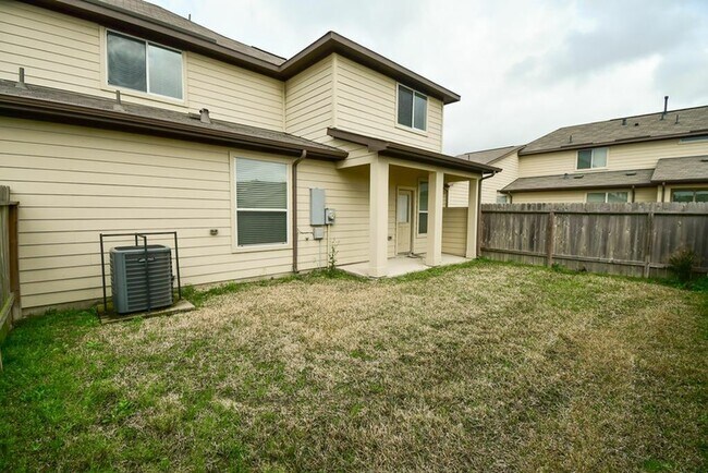 Building Photo - 9734 Piave Drive