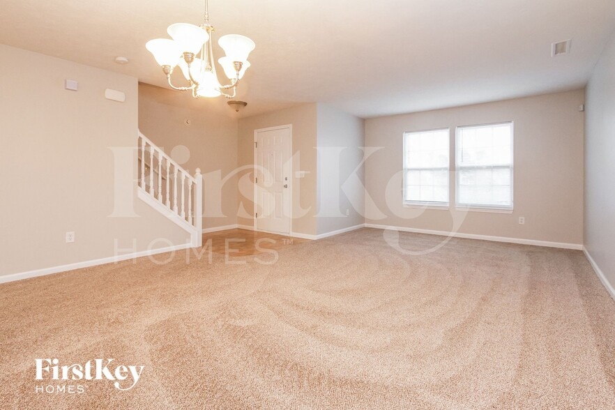 Building Photo - 7651 Lara Lee Dr