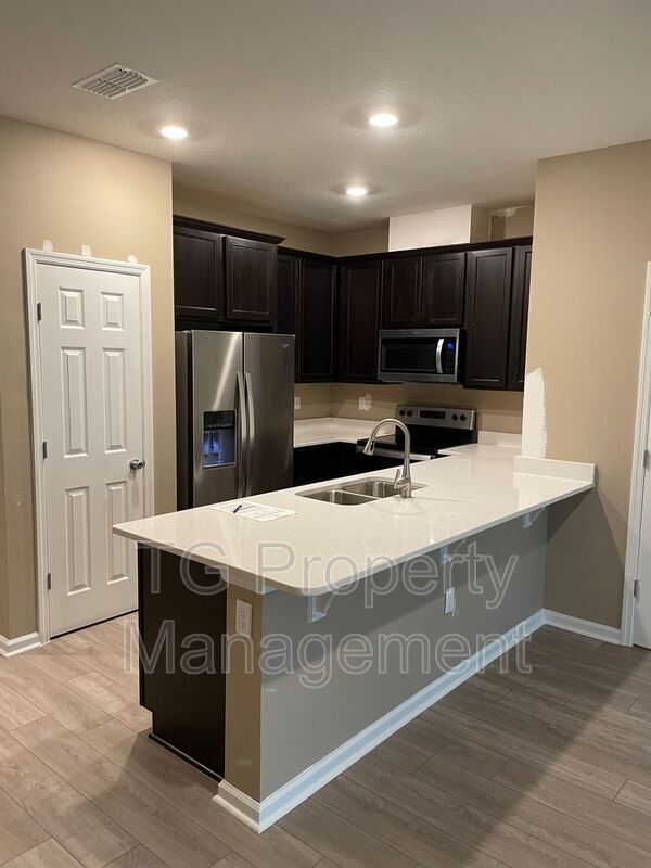 Building Photo - 99 Great Star Ct