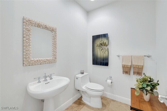 Building Photo - 1050 Borghese Ln
