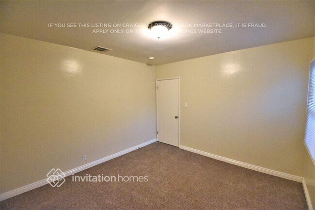 Building Photo - 6451 Gaviota Ave