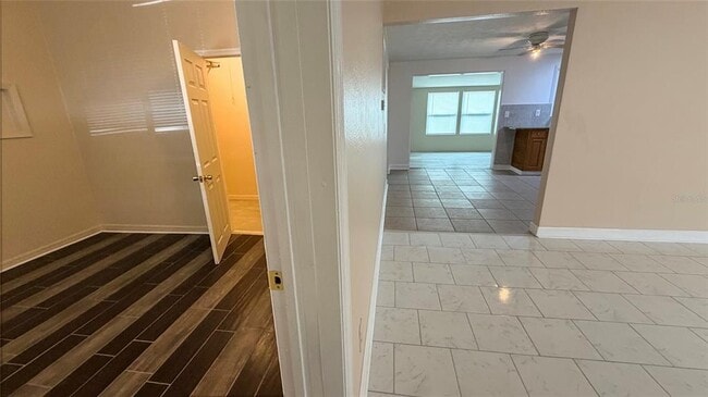Building Photo - 4102 Highland Loop