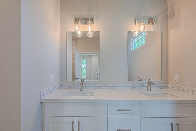 Building Photo - 2414 Sam Wilson St