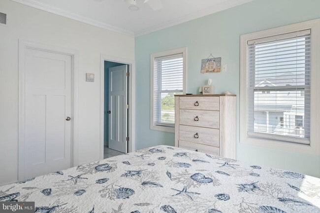 Building Photo - 29331 Clifton Shores Dr