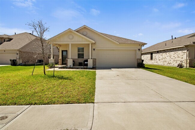 Building Photo - 622 Little Cypress Ln
