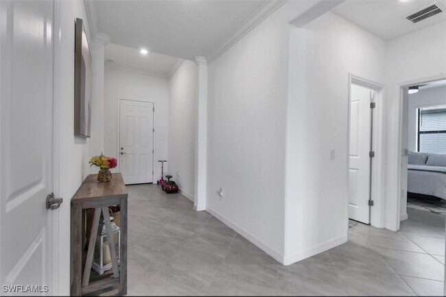 Building Photo - 14672 Cantabria Dr