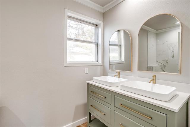 Building Photo - 5916 Norma Dr