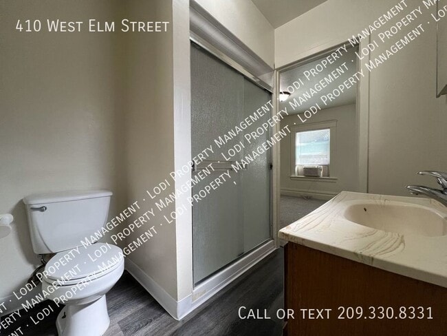 Building Photo - 410 W Elm St