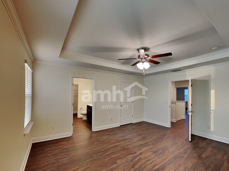 Building Photo - 2849 Ponds Trl