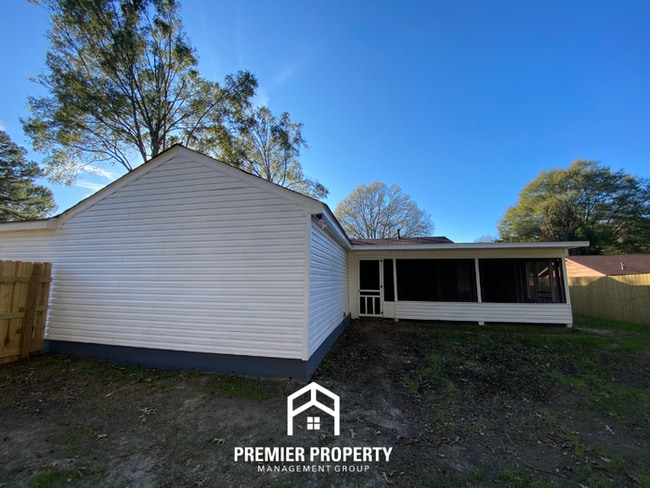 Building Photo - 5908 Tishomingo Dr