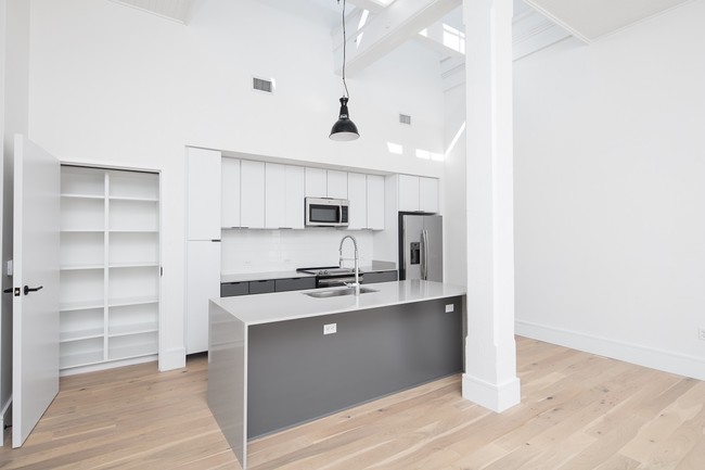 Floorplan - Auction House Apartments