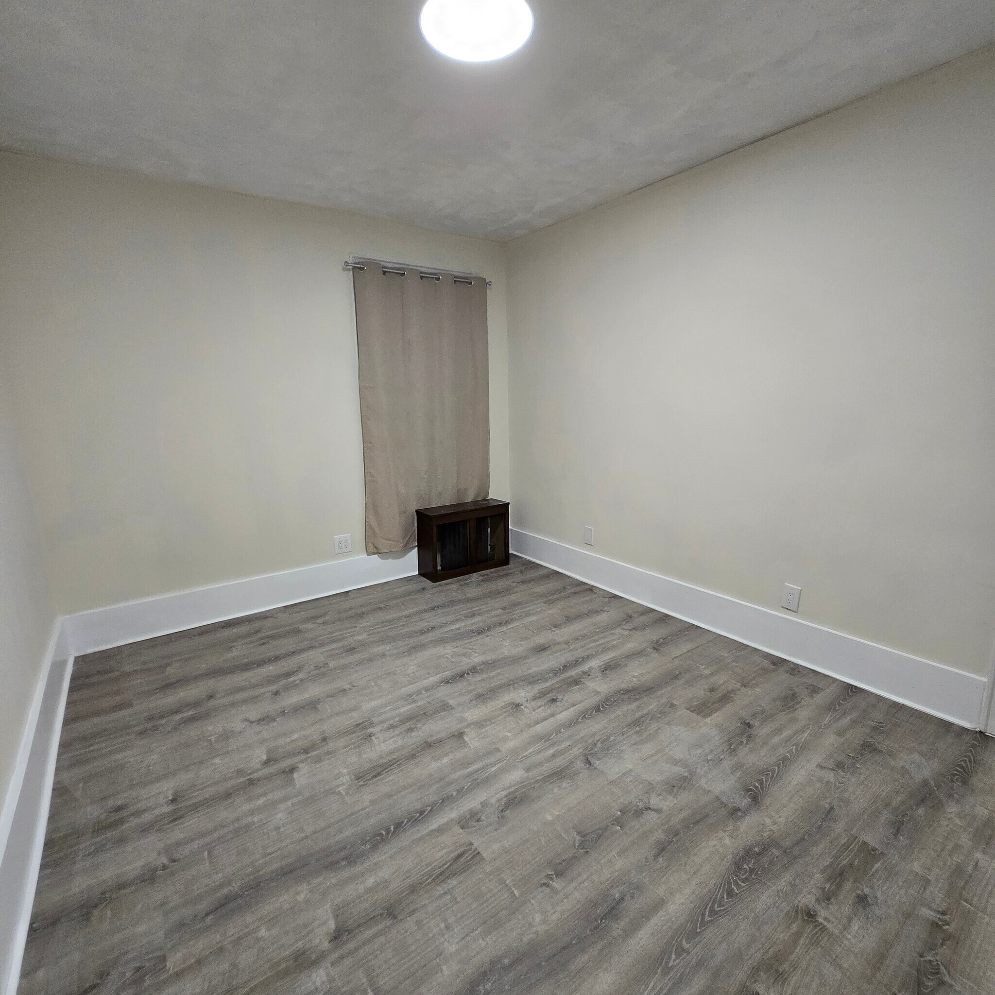 Building Photo - 110 Schley St