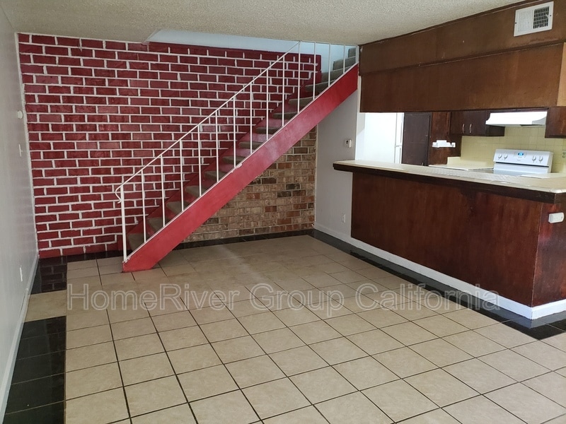 Building Photo - 100 Nedra Ct
