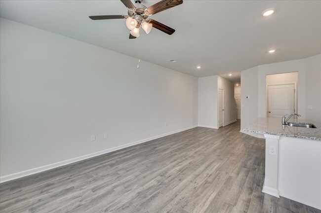 Building Photo - 797 Grovebury Ct
