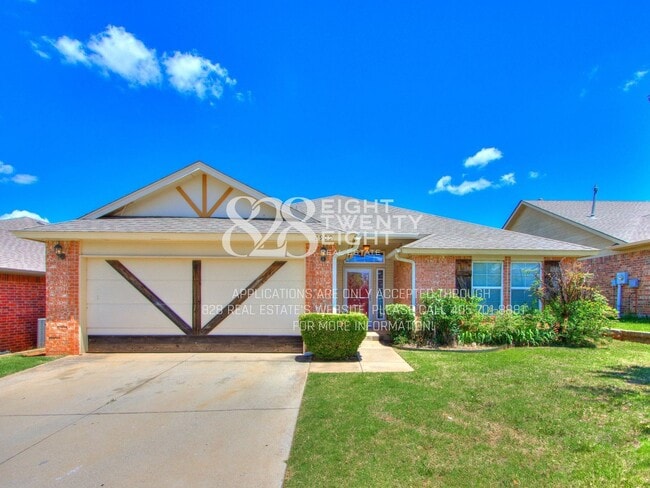 Building Photo - 2909 Line Dr