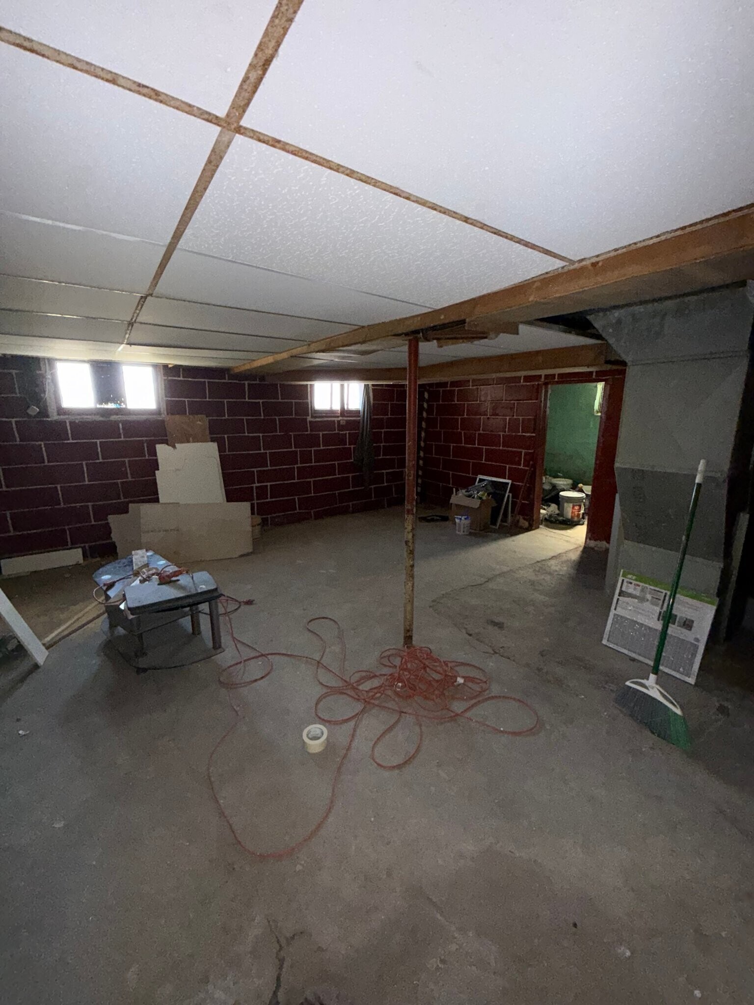 Building Photo - 634 Damon St