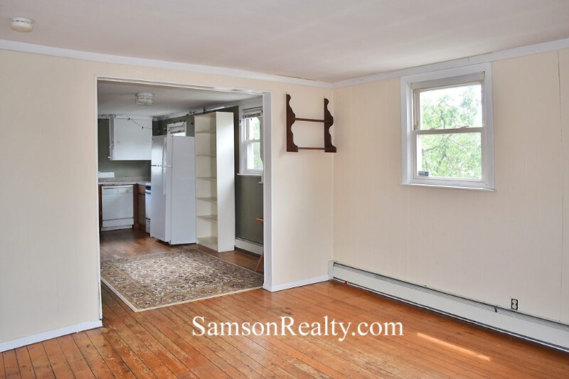 Building Photo - 275 Wickenden St