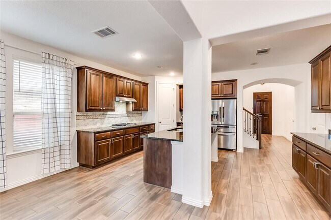 Building Photo - 2908 Consuelo Wy