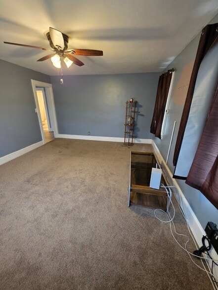 Living Room - 121 4th St