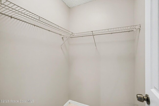 Building Photo - 1309 Gideon St SW