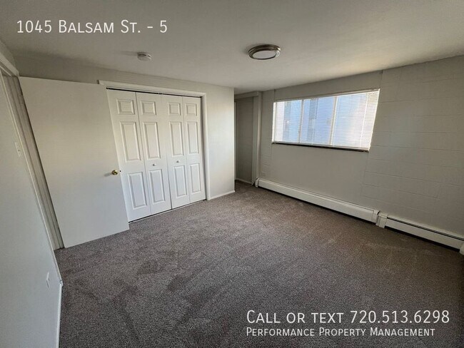 Building Photo - 1045 Balsam St