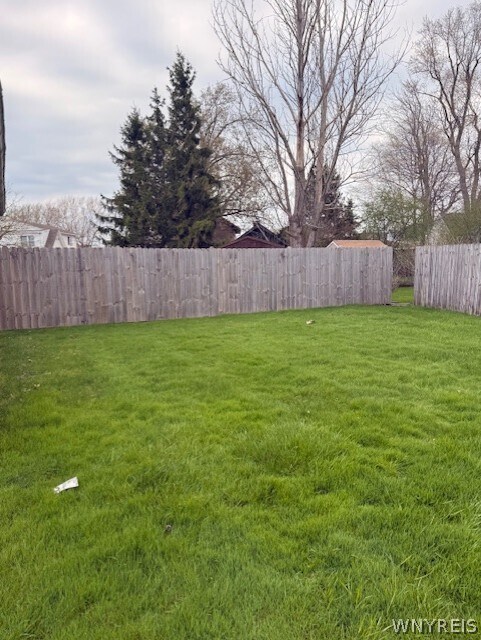 Building Photo - 203 Highland Ave