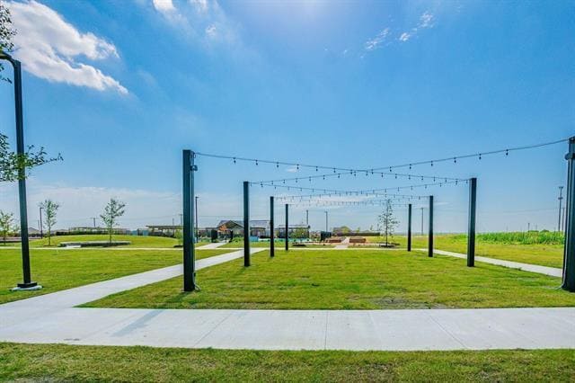 Building Photo - 5237 Sandrine Ave