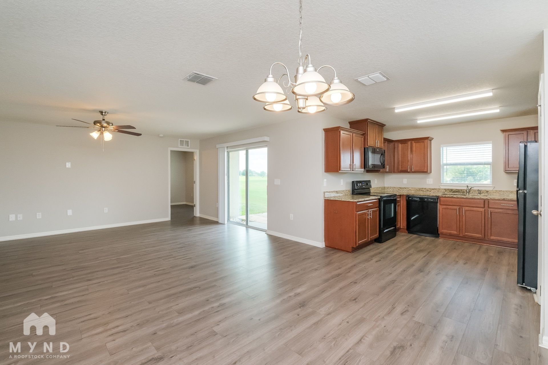 Building Photo - 6600 Wirevine Dr