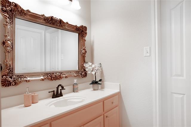 Building Photo - 10520 Stoneside Trl