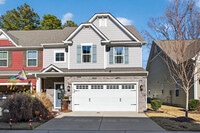 Building Photo - 1748 Barkadeer Cove