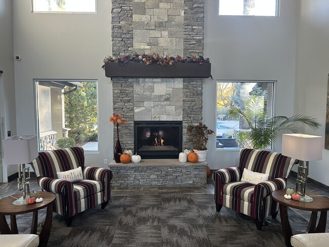 Greatroom - Sterling Pointe Apartments