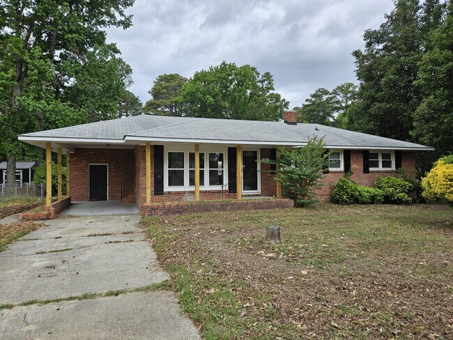 Building Photo - 853 Shannon Dr