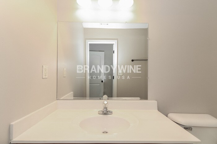 Building Photo - 9238 Lazzini Cove