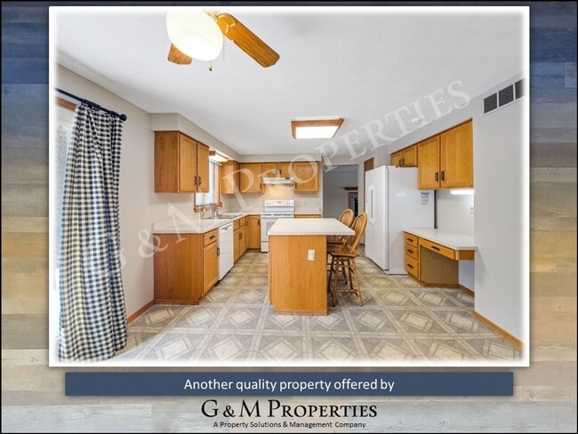 Building Photo - Rare 4-Bedroom Home Rental in the Penfield School District!