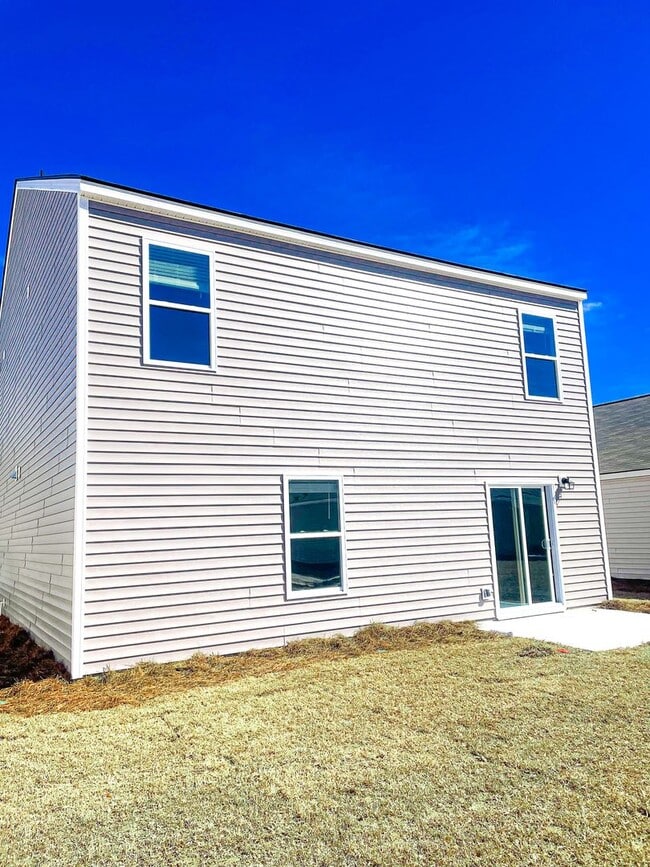 Building Photo - Coming Available!