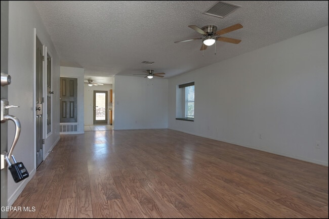 Building Photo - 6177 Snowy River Pl