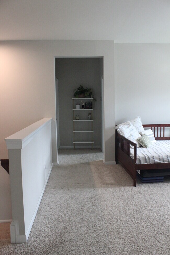 Building Photo - 1420 Tinos Overlook Way