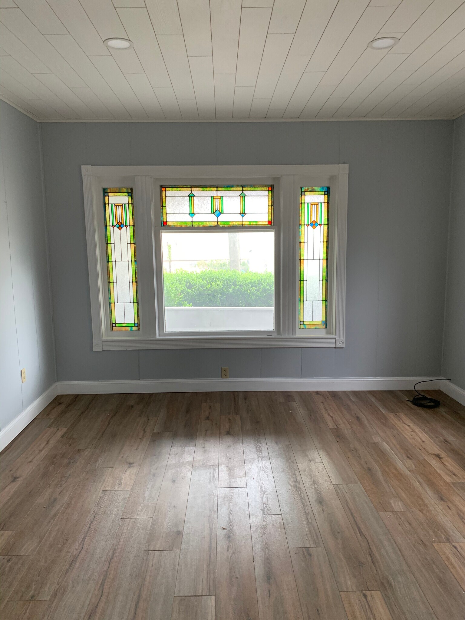 155 Beautiful Large Front Window/First Floor - 155 Main St