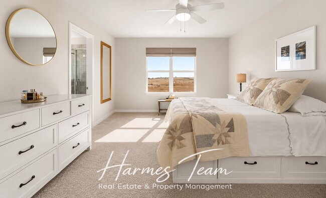 Building Photo - Beautiful 5 Bedroom Home in the Trails of Aspen Ridge