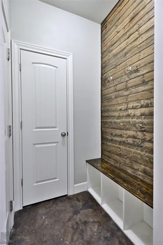 Building Photo - 802 Kelley Ln