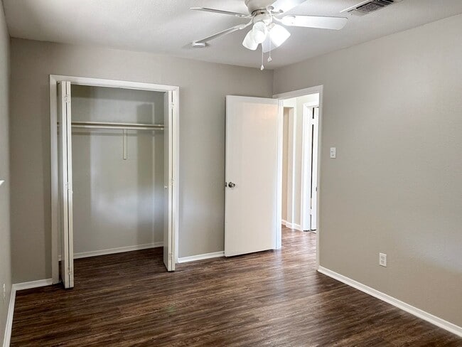 Building Photo - 52083 Finley Rd