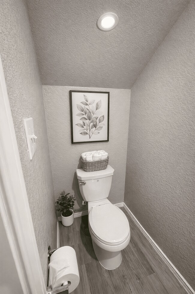 Building Photo - 431 Ambush Ridge