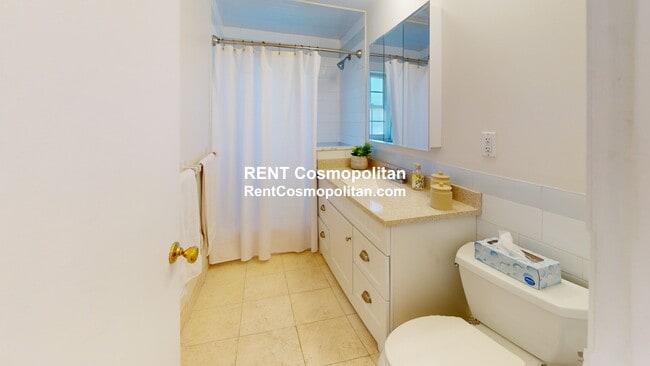 Building Photo - 27 Arlington Rd